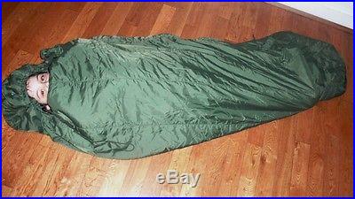 2 Each Genuine 4pc Military Sleeping Bag System 4 SEASON SLEEPING BAG