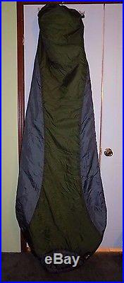 EUC Eureka! 20 light weight sleeping bag backpacking camping compression sack