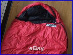 Feathered Friends KESTREL Red/Black 30-F -1.1-C Sleeping Bag