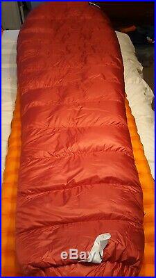 Feathered Friends Lark YF 10 Degree 900 fill Down Sleeping Bag Red