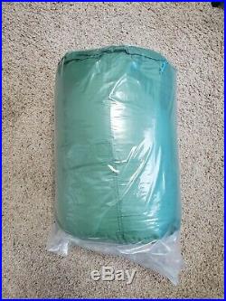 Kelty Tru Comfort Doublewide 2 Person Sleeping Bag 20 Degree Synthetic Green