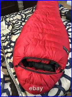 Moonstone Mountaineering Dryloft down sleeping bag