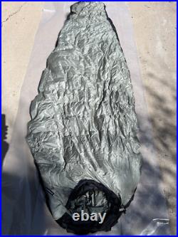Mountain Hardwear Spectre SL 20F Winter Sleeping Bag 800 Down Regular Length
