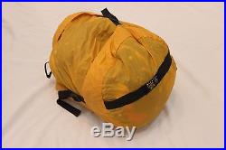 Mountain Hardwear Wraith SL -20 Down Sleeping Bag Conduit 800 Fill Orange Winter