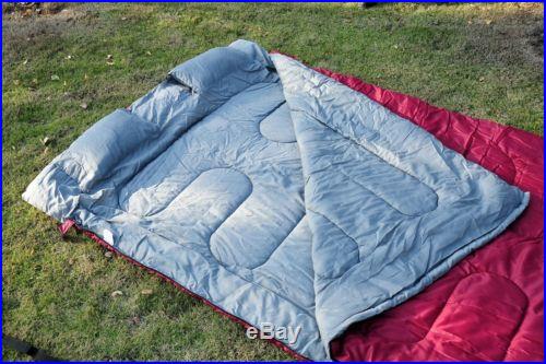 Outsunny 2 Person Double Wide Camping Sleeping Bag 23F/-5C 86 x 59 w/ Pillows