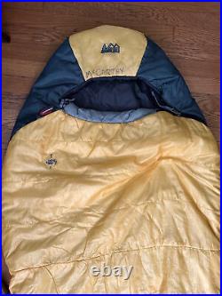 REI mineral yellow NOOKSACK Primaloft Sleeping Bag + 35 measures 86 x 57