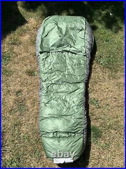 SierraDesigns Backcountry Bed 800 Full Down 3 season Sleeping Bag Pre Owned