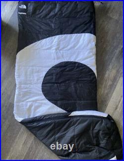 Supreme The North Face S Logo Dolomite 3S-20 Sleeping Bag BLACK (FW20)