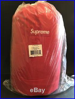 Supreme x The North Face Bandana Paisley Dolomite Sleeping Bag True DS FW14 RED