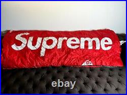 Supreme x The North Face Dolomite Red Sleeping Bag