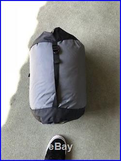 The North Face Cat's Meow Sleeping Bag Mens regular length right hand zip
