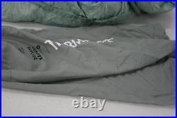Therm-a-Rest Vesper 32F 0C Backpacking Quilt Regular Light Gray Coloration