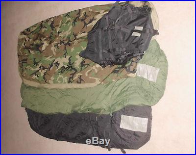 US ARMY ECW sleeping systems with poncho liner