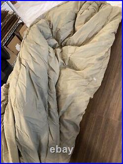 US Extreme Cold Weather Sleeping Bag The American Pad & Textile co. 4 items