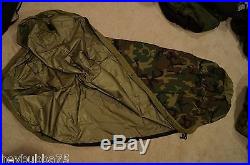 US Military 4 Piece Modular Sleeping Bag Sleep System withGORTEX Bivy Good