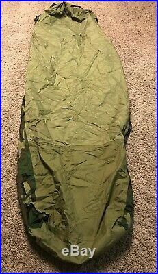 US Military Issue 4 Piece Modular Sleeping Bag System with Gortex Bivy