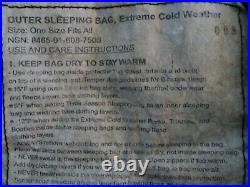 US Military Issue Black Extreme Cold Weather Outer Sleeping Bag USMC 008