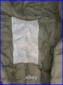 U. S Military Army Extreme Cold Weather Sleeping Bag EUC