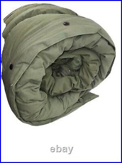 U. S Military Army Extreme Cold Weather Sleeping Bag EUC