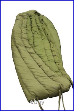 U. S Military Army Extreme Cold Weather Sleeping Bag Poly/Down 8465-01-033-8057