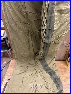 U. S Military Army Mountain Regular Sleeping Bag Waterfowl Feathers/Down Mummy
