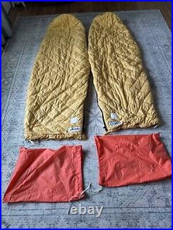 VTG 70s GERRY Denver Colorado USA Lot of 2 Identical Sleeping Bags Withstuff Sacks