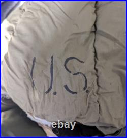 Vintage 1951 USMC Cold Weather Down Sleeping Bag Size Large