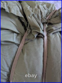 Vintage 1951 USMC Cold Weather Down Sleeping Bag Size Large