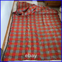 Vintage 1970s HUGE Sleeping Bag Flannel-Lining Hunting Camping Fishing 67 x 72