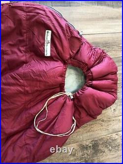 Vintage Bristlecone Mountaineering Mummy Sleeping Bag Burgundy Heavy
