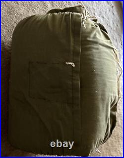 Vintage Coleman Sleeping Bag Flannel Interior Flying Ducks Geese Pattern green
