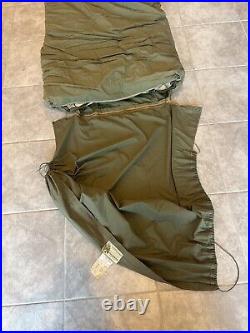 Vintage Eddie Bauer USA 4 Lbs Goose Down Sleeping Bag #173 Twin