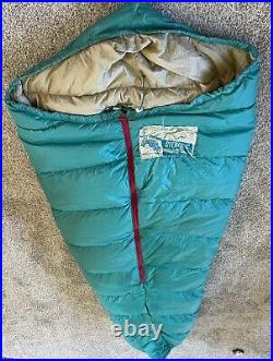 Vintage Sterling Climactic White Goose Down 2.5 lbs Sleeping Mummy Bag 33x86