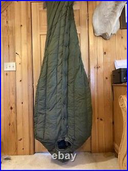 Vintage US Military Down Extreme Cold Weather Type II Mummy Sleeping Bag Green