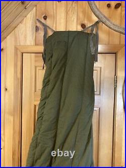 Vintage US Military Down Extreme Cold Weather Type II Mummy Sleeping Bag Green