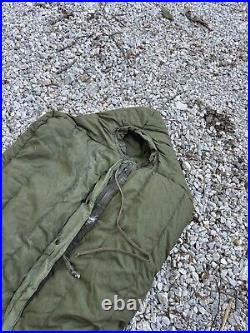 Vtg US Army Military Sleeping Mummy Cocoon Bag Extreme Cold Down Filled
