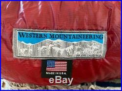 Western Mountaineering Alpinlite 20 degree sleeping bag 5'6 barely used