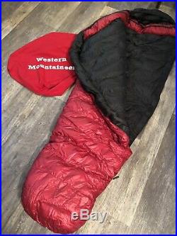 Western Mountaineering Alpinlite sleeping bag 20 Fahrenheit 66 Mummy Zip