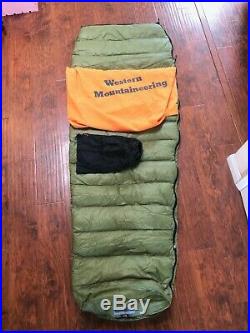 Western Mountaineering MityLite sleeping bag 850 Down quilt ultralight