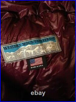 Western mountaineering highlite sleeping bag (6 Ft) Purple