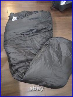 Wiggy's Military Lamilite Insulated Mummy Sleeping Bag Black Lot Of 2 XXL (HOLE)